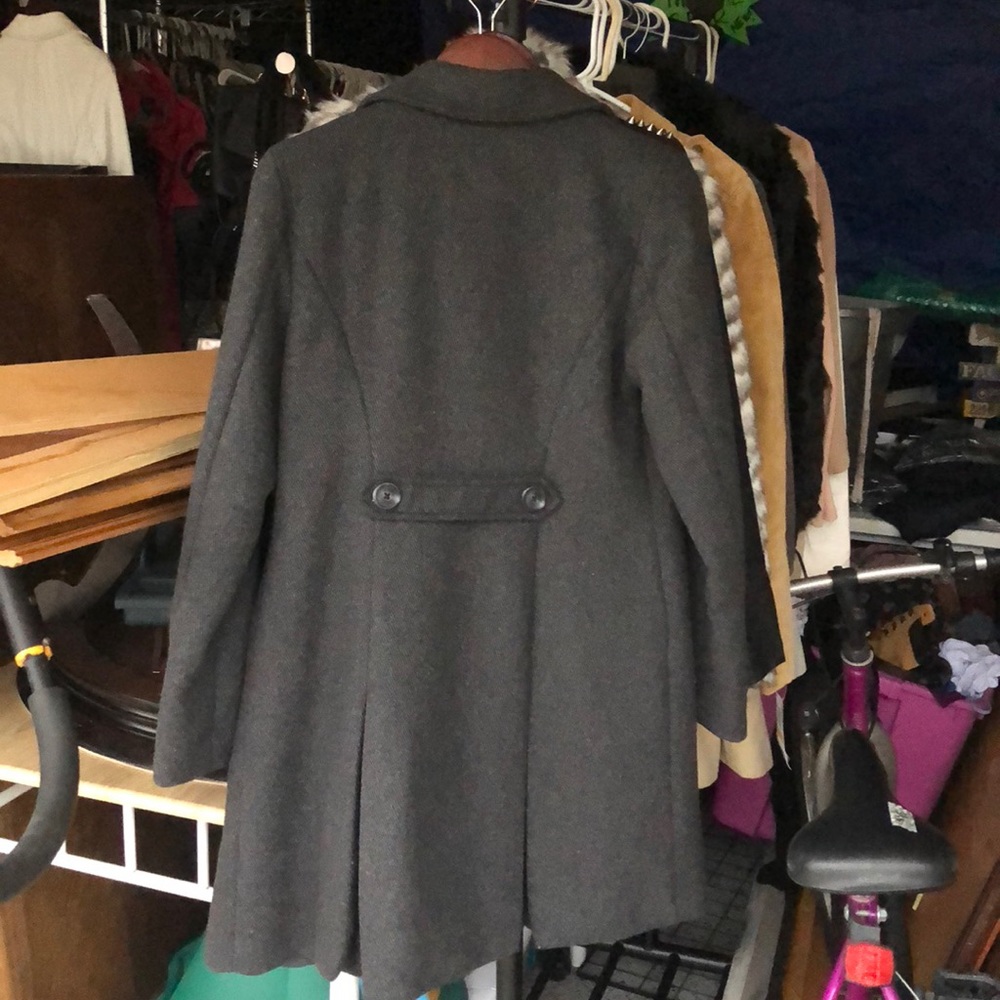 Peacoat - Picture 2 of 3